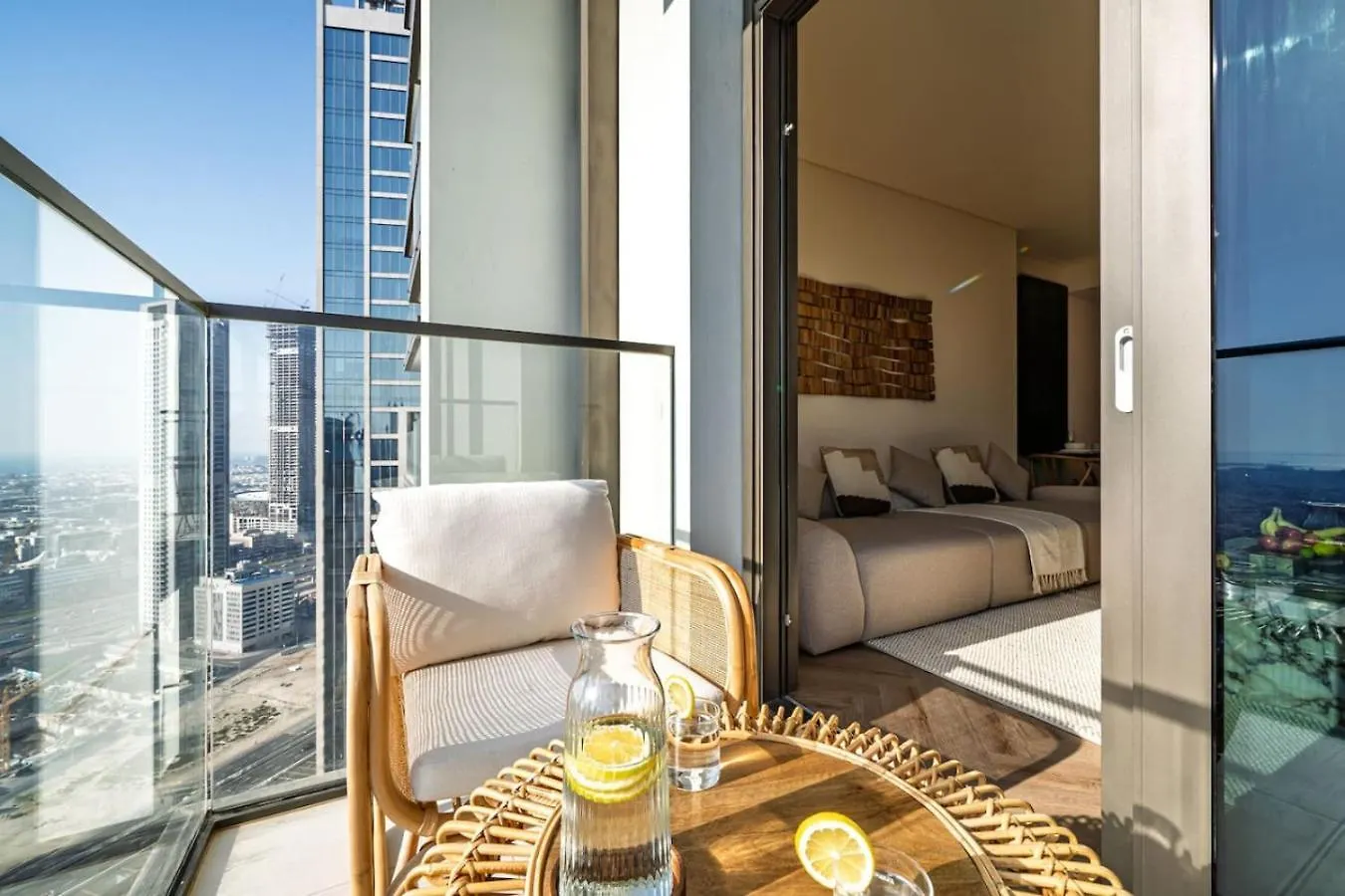 Апартаменты Seraya Residence 13 - 2 Bdr - On The Boulevard - Ocean Views Дубай