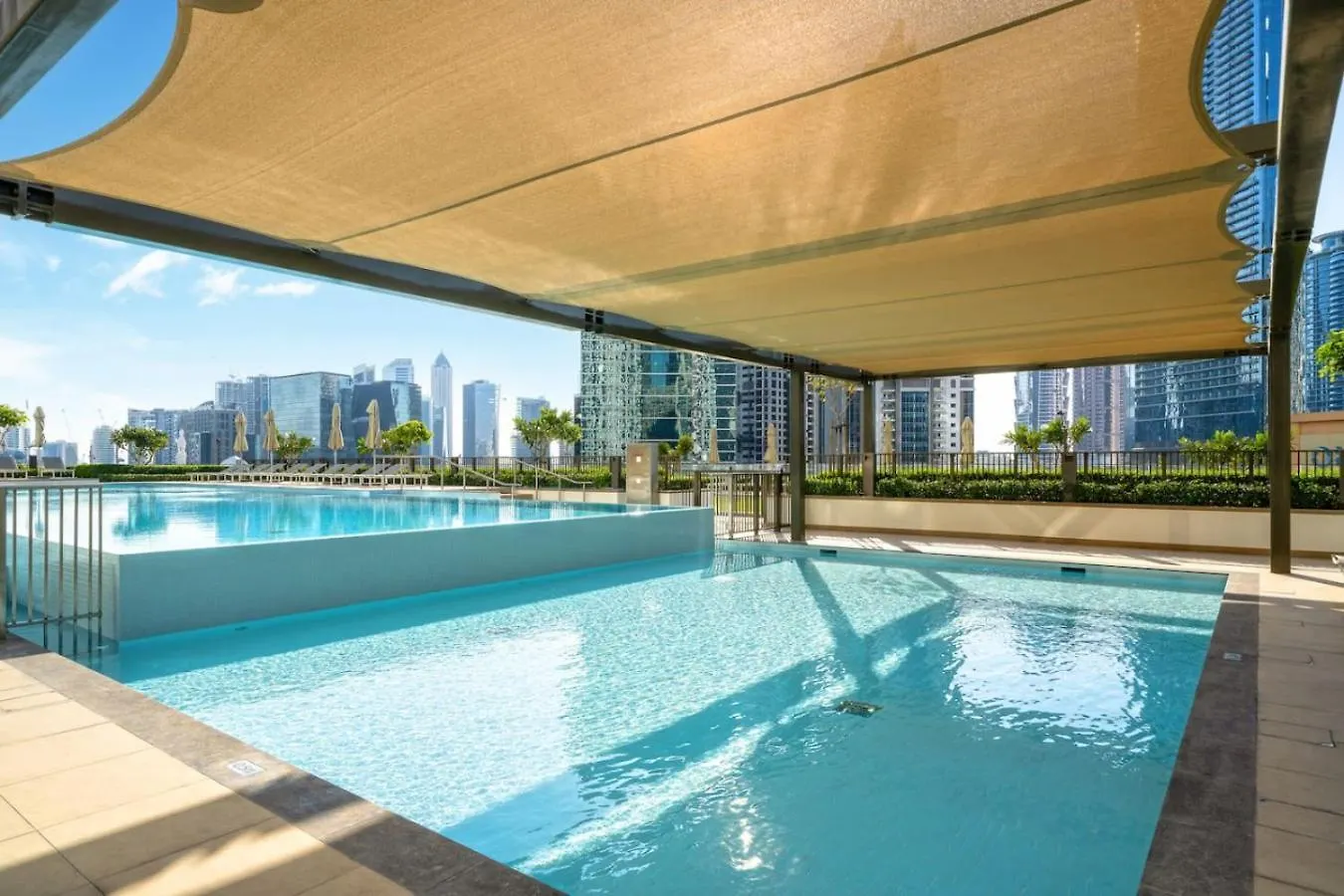 Seraya Residence 13 - 2 Bdr - On The Boulevard - Ocean Views Dubai