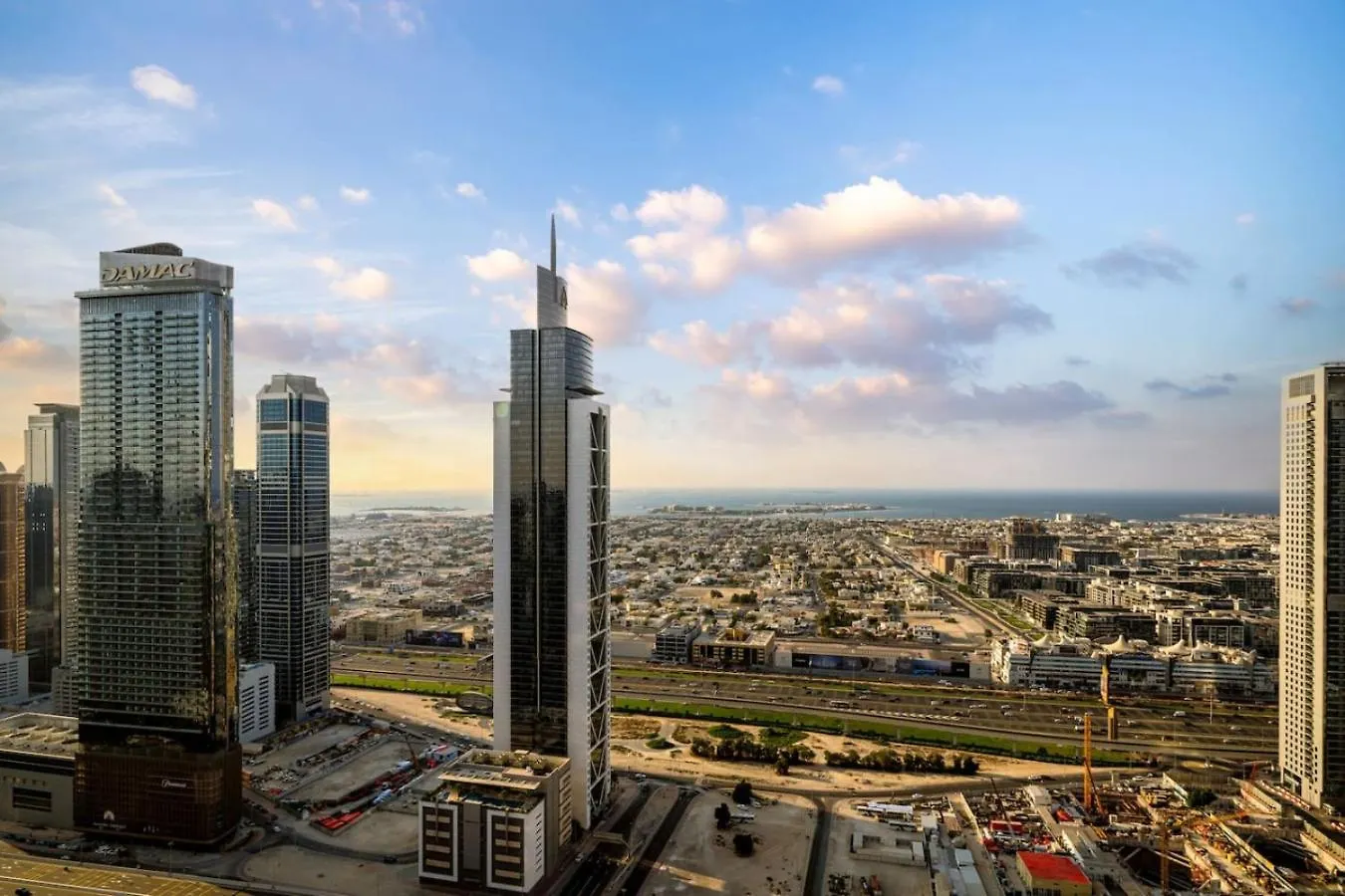 Daire Seraya Residence 13 - 2 Bdr - On The Boulevard - Ocean Views Dubai