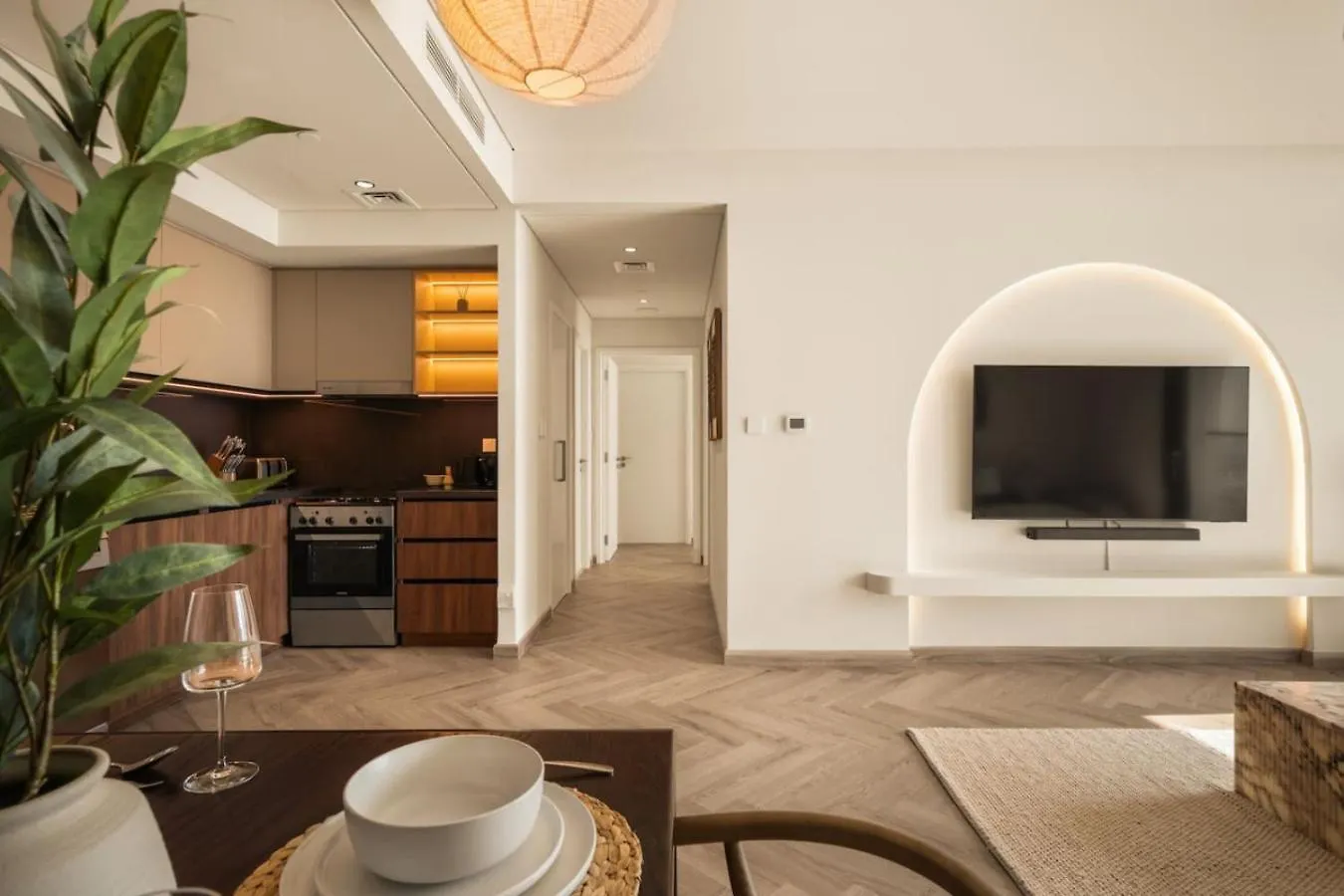 Seraya Residence 13 - 2 Bdr - On The Boulevard - Ocean Views Dubai