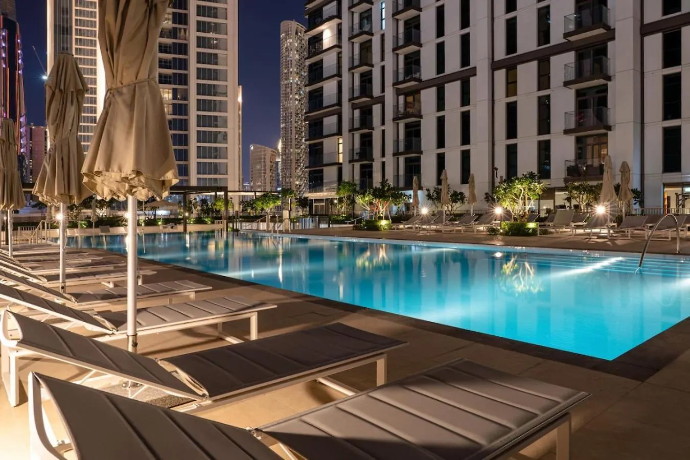 Daire Seraya Residence 13 - 2 Bdr - On The Boulevard - Ocean Views Dubai